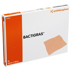 BACTIGRAS antiseptische Paraffingaze 10x10 cm